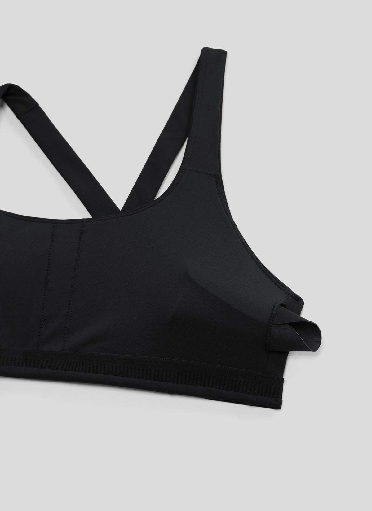 CRZ YOGA Women's SculptAir Training Cross Back Sports Bra Black @model_info:C