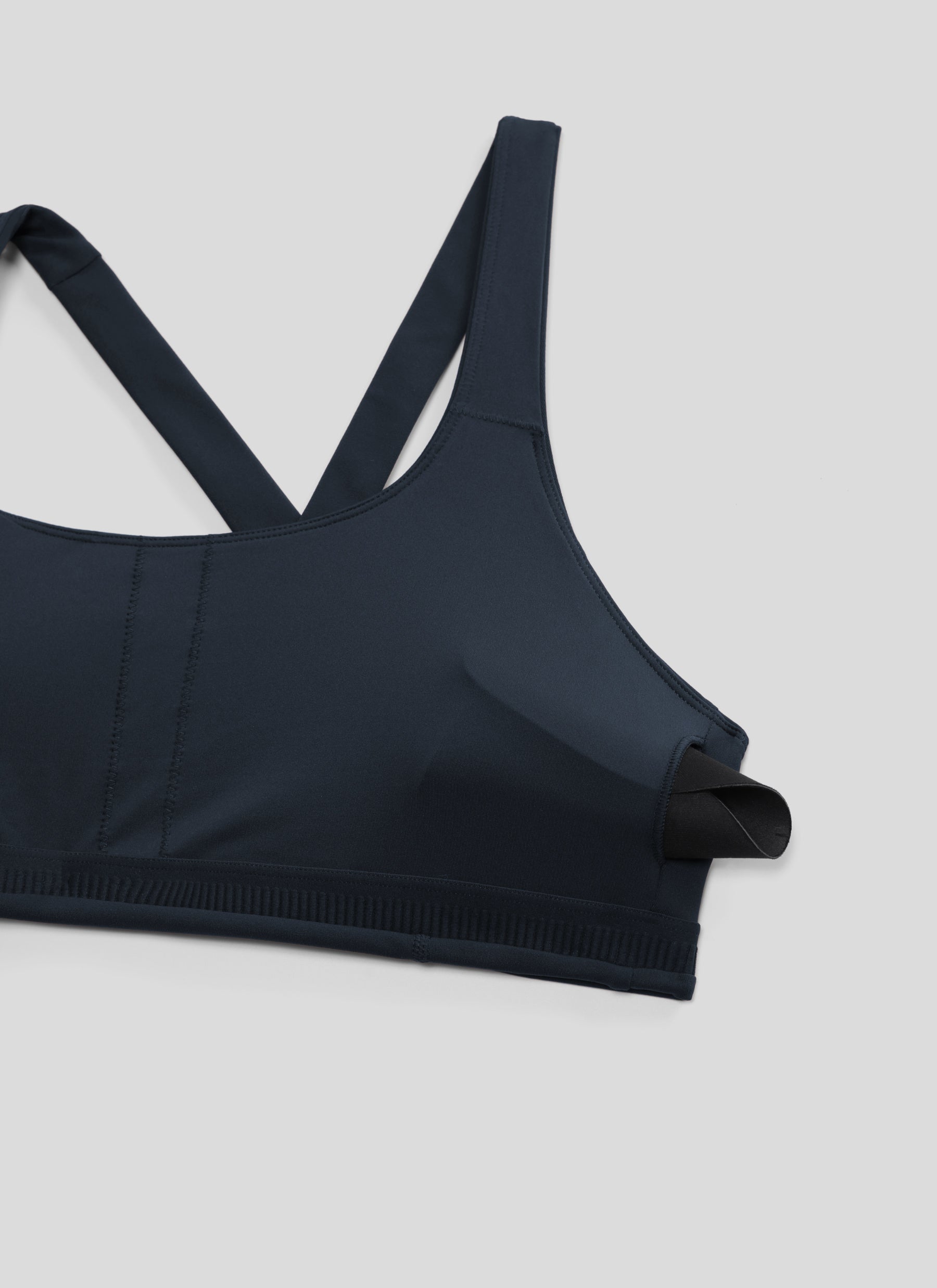 CRZ YOGA Women's SculptAir Training Cross Back Sports Bra True Navy @model_info:C