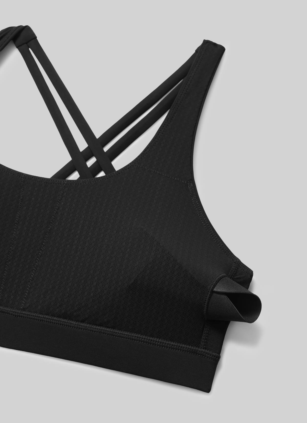 CRZ YOGA Women's Nakedfeel Training U Neck Criss Cross Back Sports Bra Black @model_info:NEW