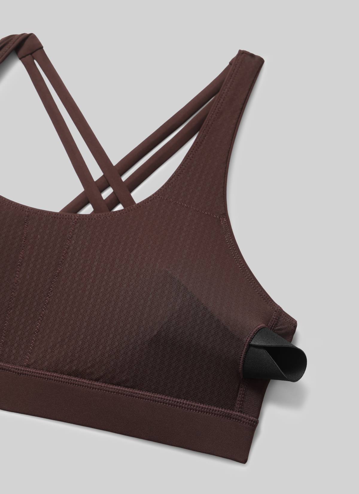 CRZ YOGA Women's Nakedfeel Training U Neck Criss Cross Back Sports Bra Hot Fudge Brown @model_info:NEW
