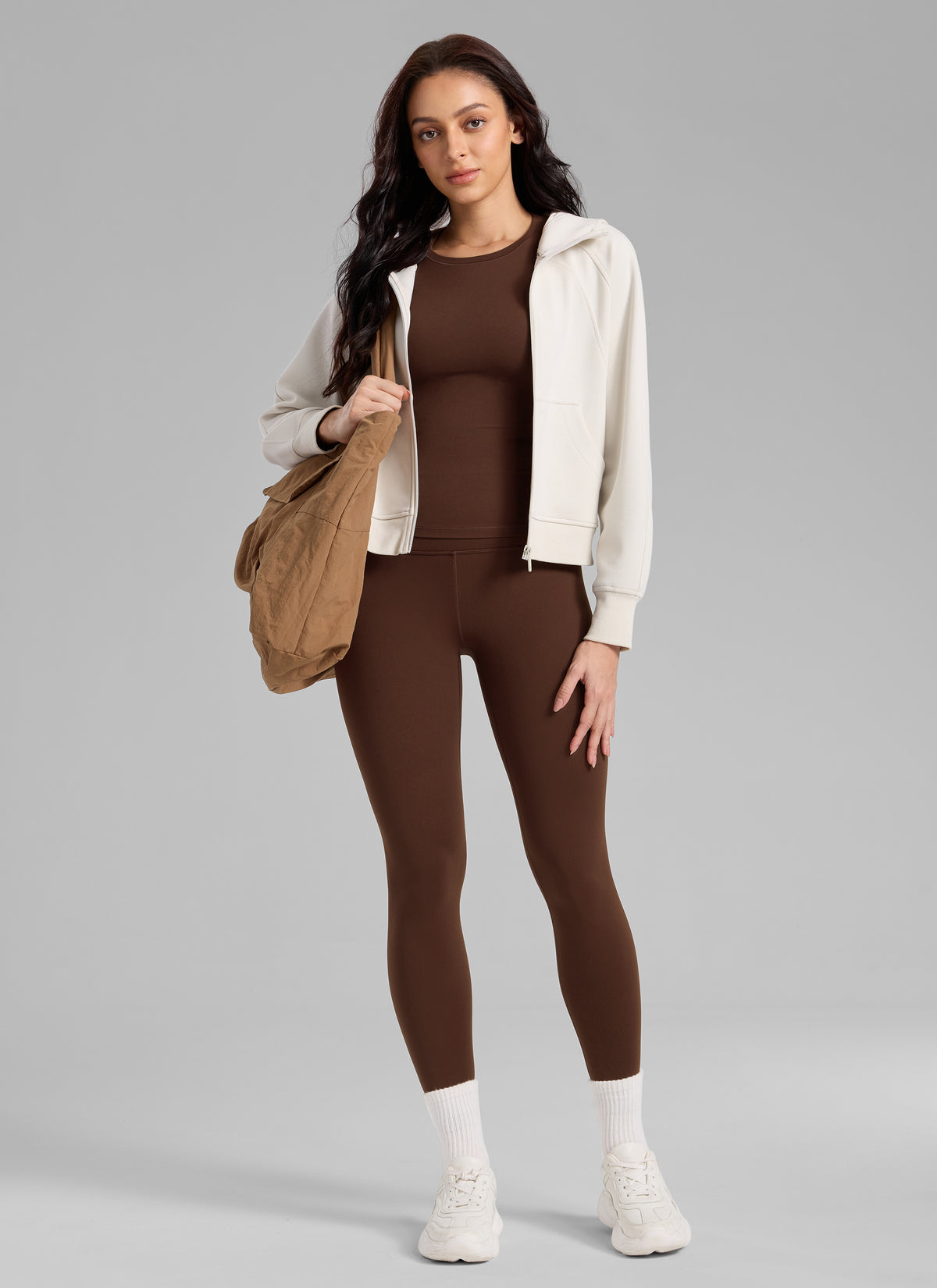 CRZ YOGA Women's Fleece Lined Casual High Rise Legging 28'' Lava Brown @model_info:Bruna