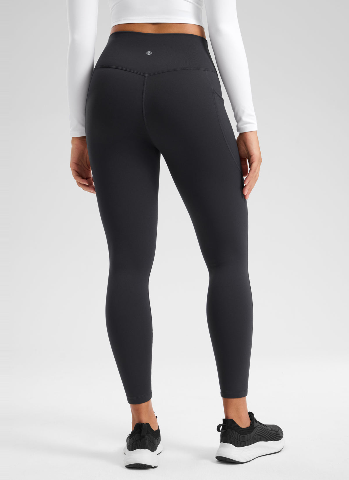 CRZ YOGA Women's Matte Thermal Fleece Lined Winter Pocket Legging 25'' Ink Gray @model_info:F