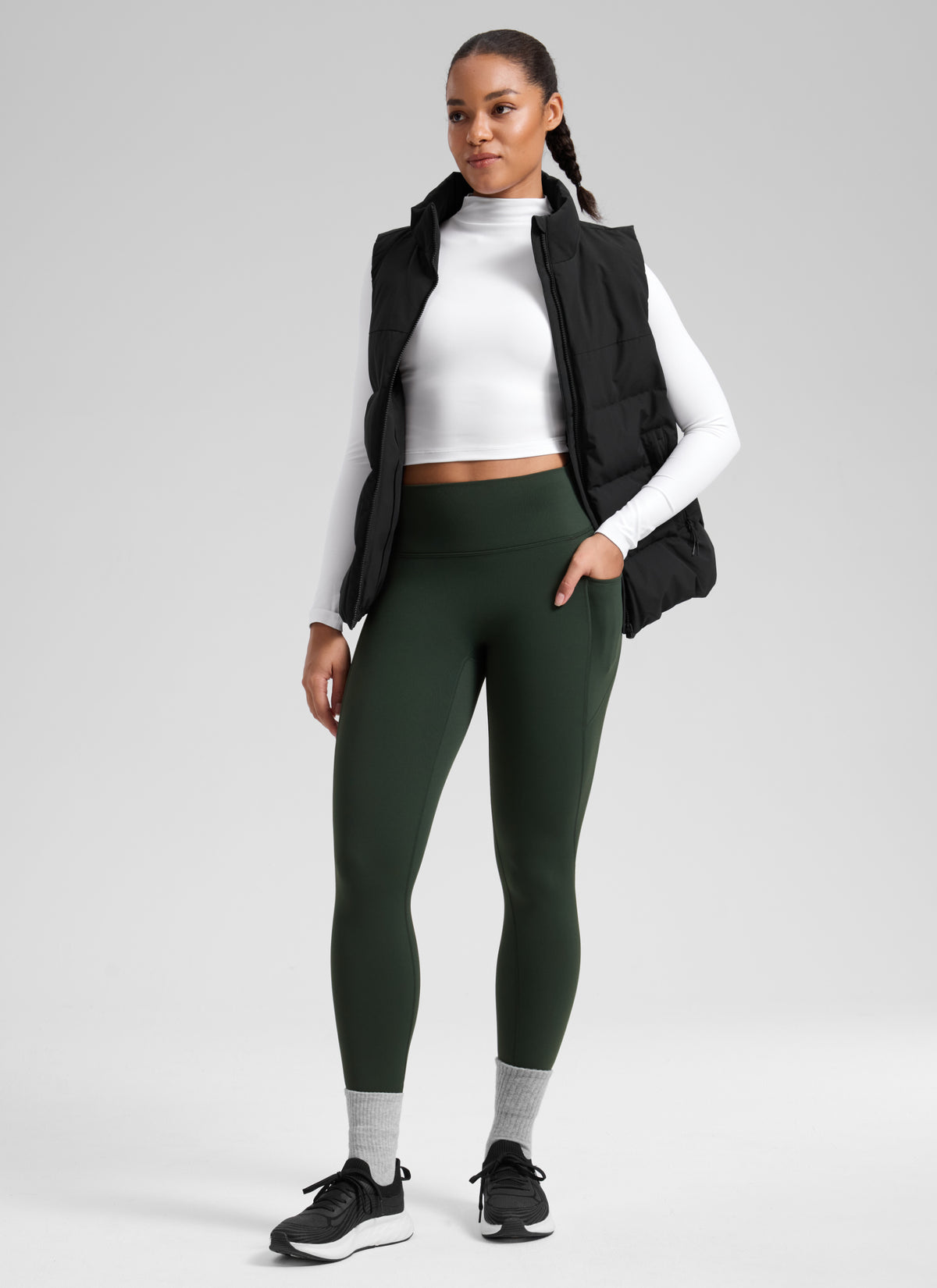 CRZ YOGA Women's Matte Thermal Fleece Lined Winter Pocket Legging 25'' Legend Green @model_info:F