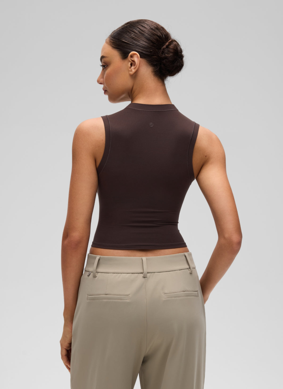 CRZ YOGA Women's Softembrace Casual Crop High Neck Tight Crewneck Tank Hot Fudge Brown @model_info:A