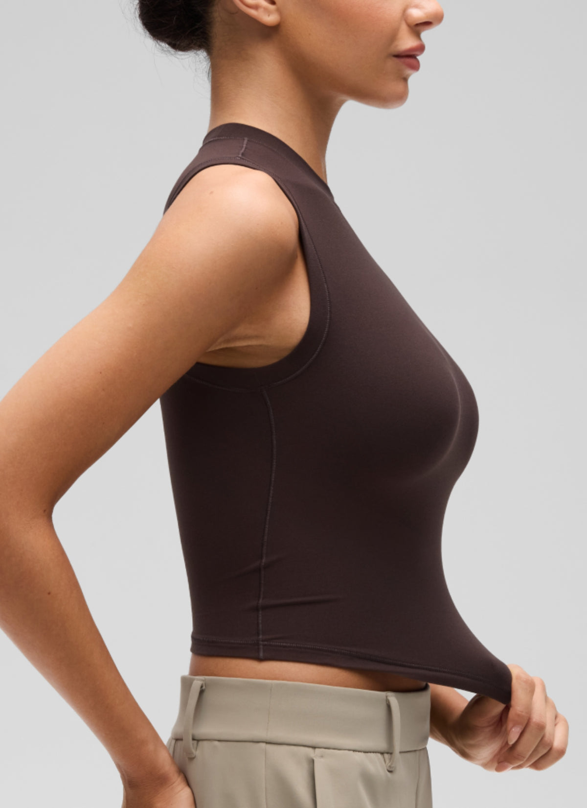 CRZ YOGA Women's Softembrace Casual Crop High Neck Tight Crewneck Tank Hot Fudge Brown @model_info:A
