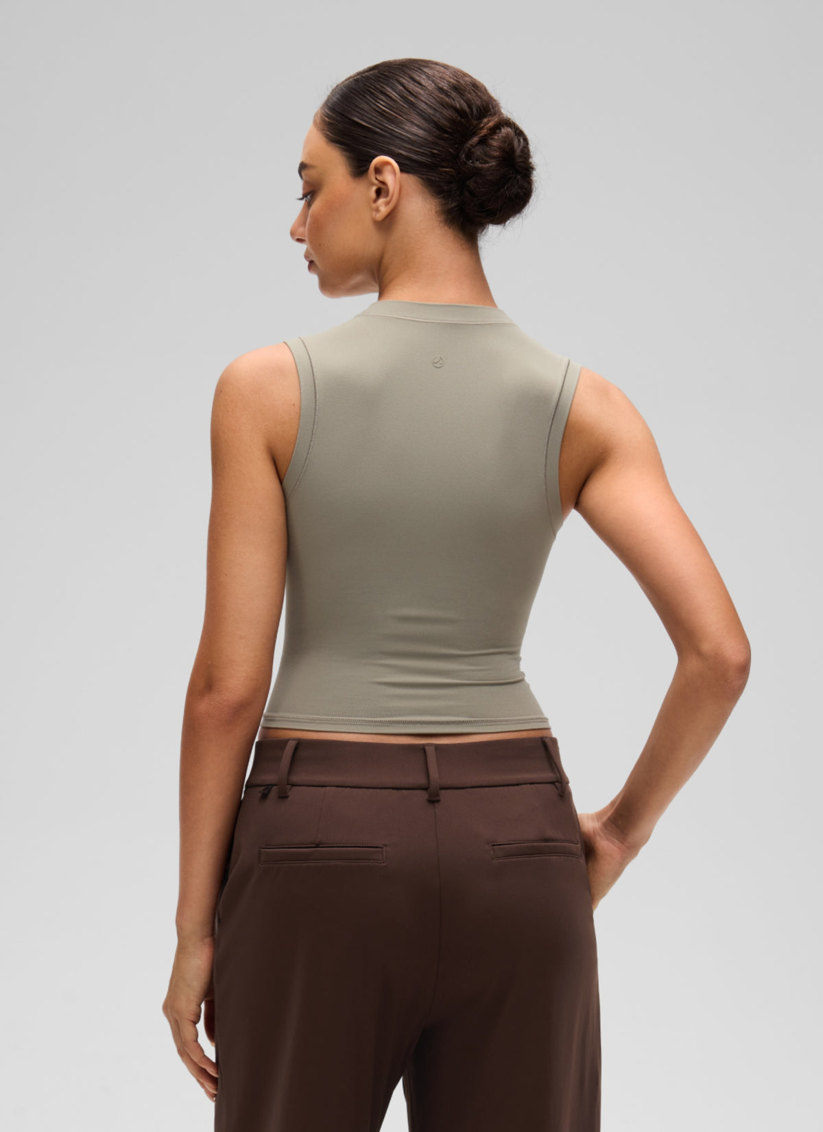 CRZ YOGA Women's Softembrace Casual Crop High Neck Tight Crewneck Tank Warm Ash Grey @model_info:A