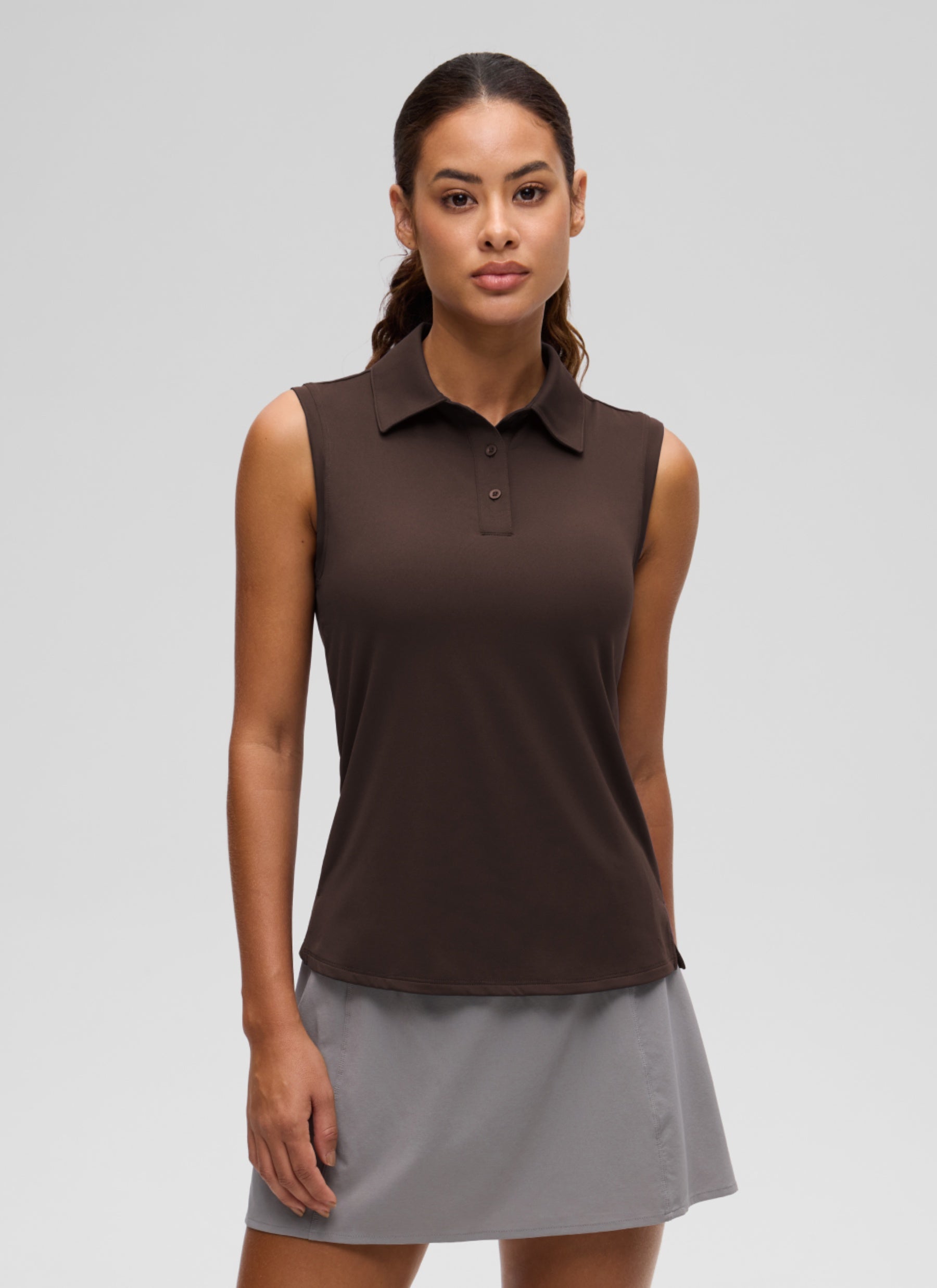 CRZ YOGA Women's Golf Tennis Hip Length Slim Fit Sleeveless Polo Hot Fudge Brown @model_info:J