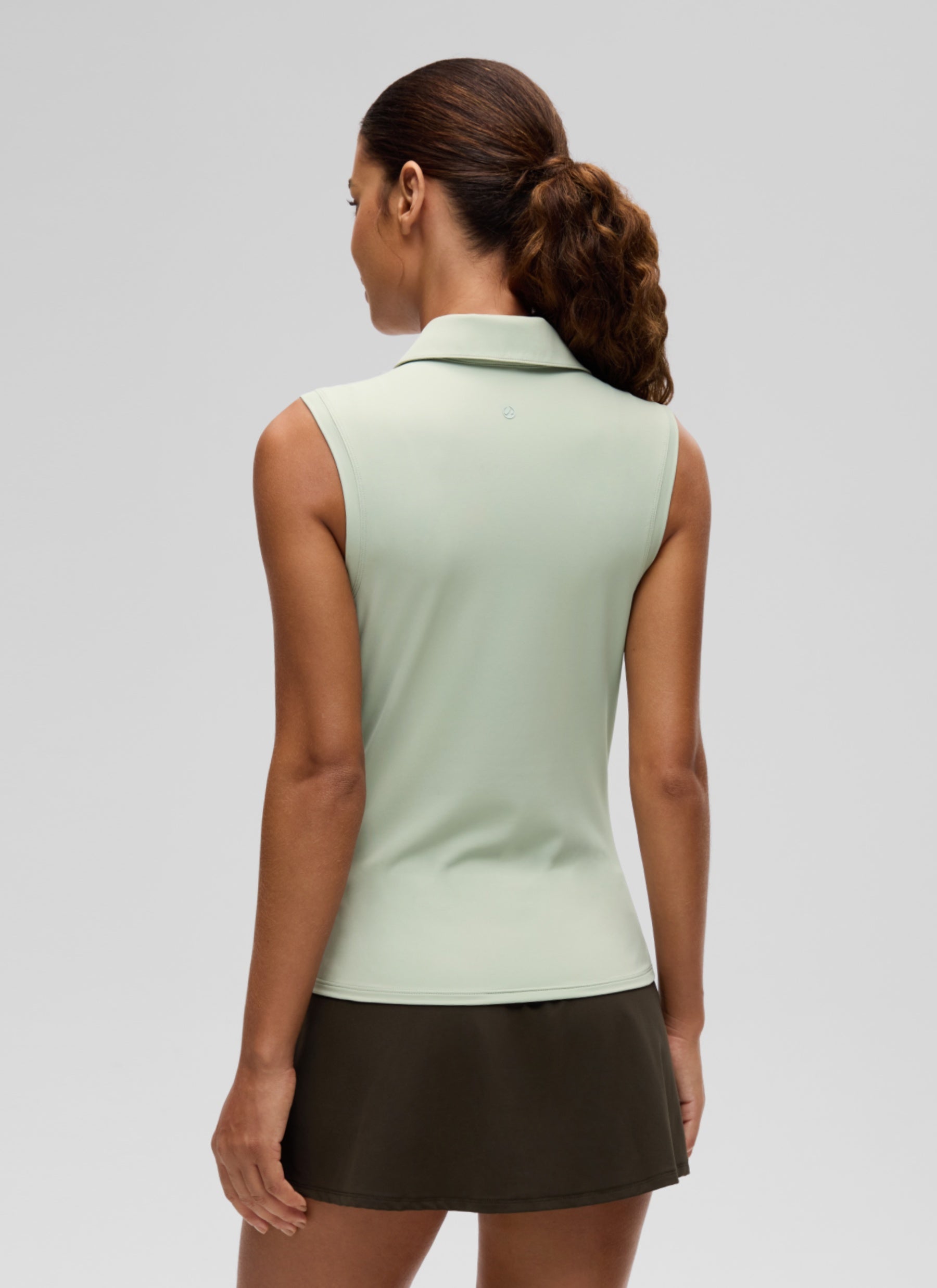CRZ YOGA Women's Golf Tennis Hip Length Slim Fit Sleeveless Polo Jade Grey @model_info:J