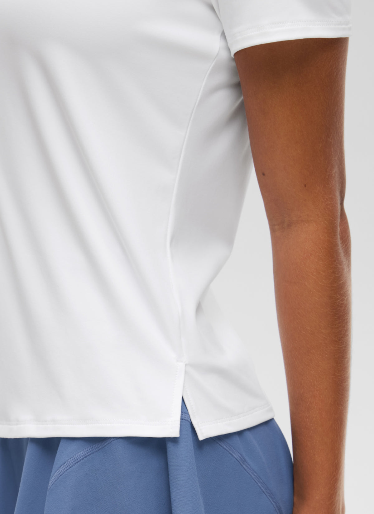 CRZ YOGA Women's Golf Tennis Hip Length Polo Slim Fit Short Sleeve White @model_info:J
