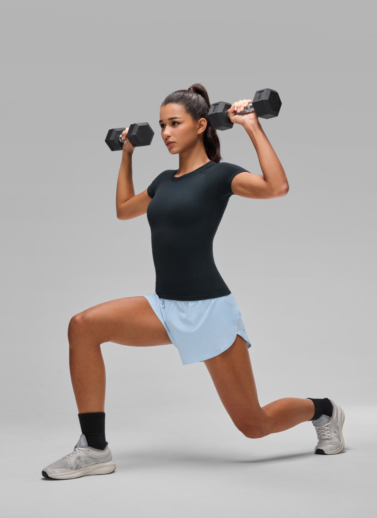 CRZ YOGA Women's Workout Seamless Crewneck Fitted Hip Short Sleeves True Navy @model_info:A