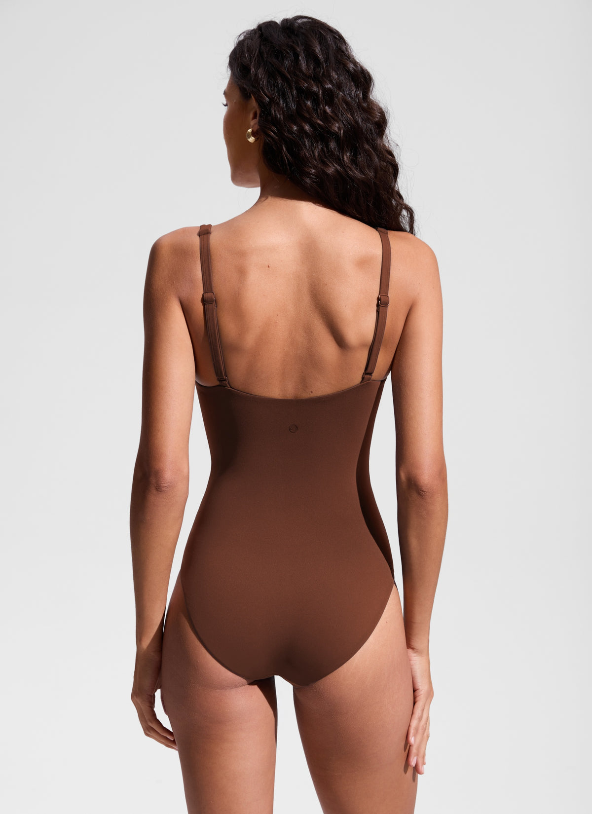 CRZ YOGA Women's Nexfeel Twist Cut Out One Piece Swimsuit Lava Brown @model_info:V